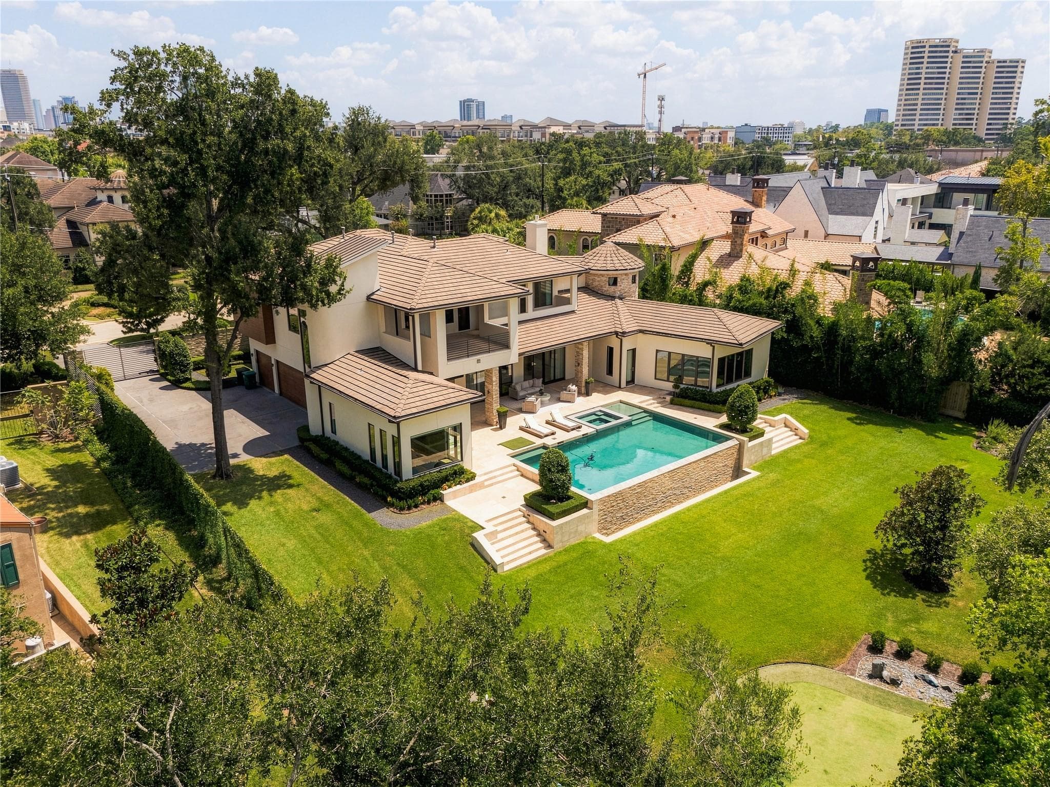309 Glenwood Dr