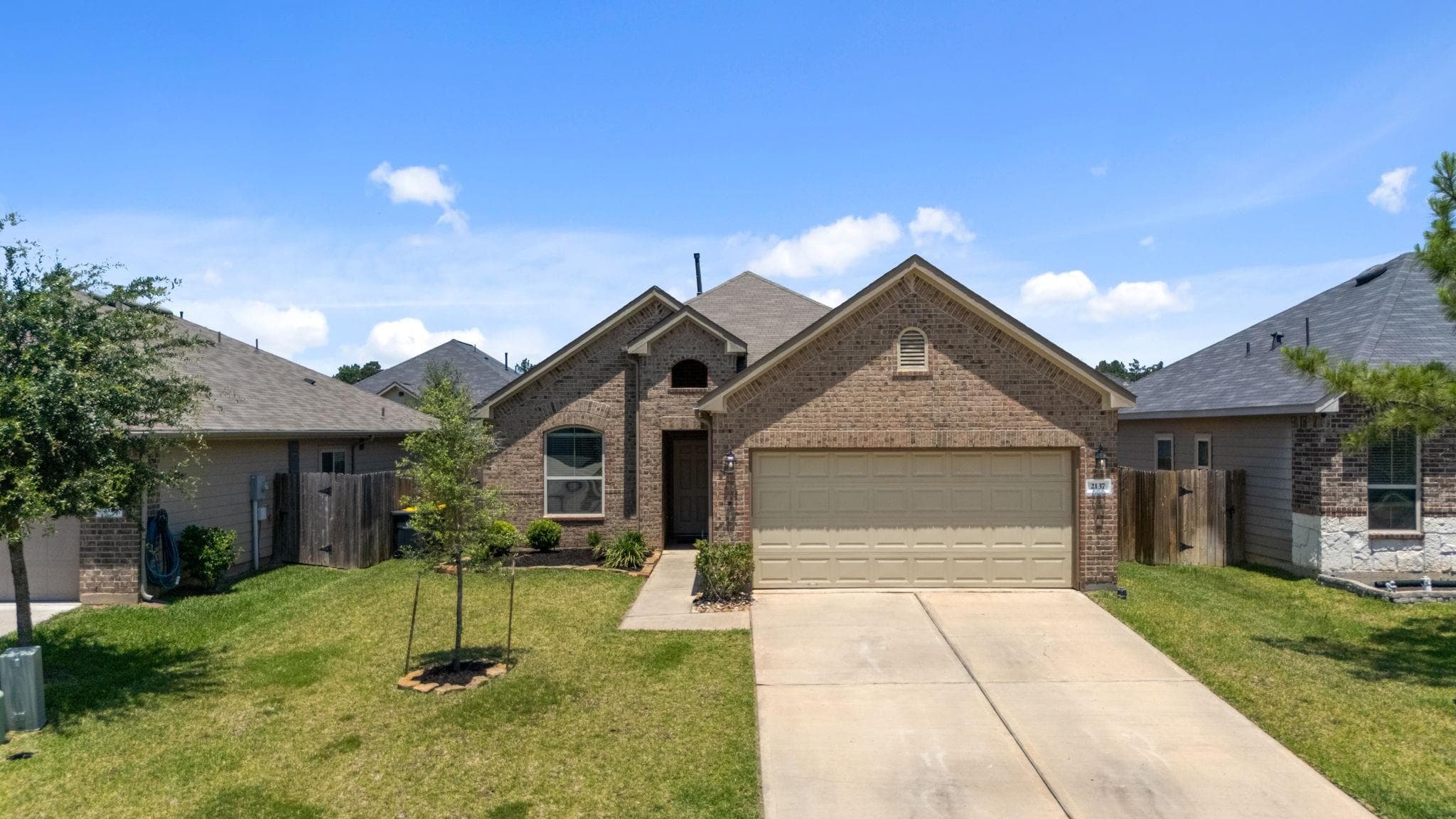 2137 Cedar Way Dr