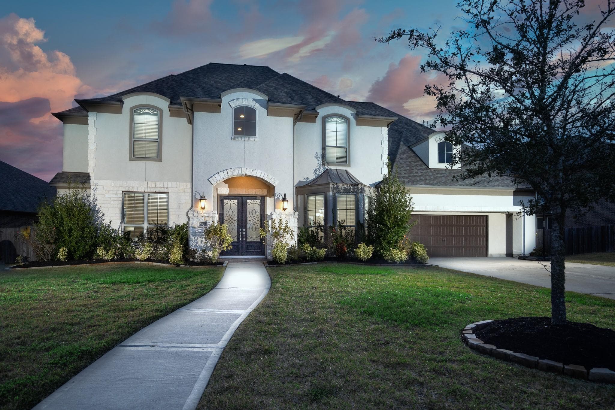 10303 Olivia View Ln