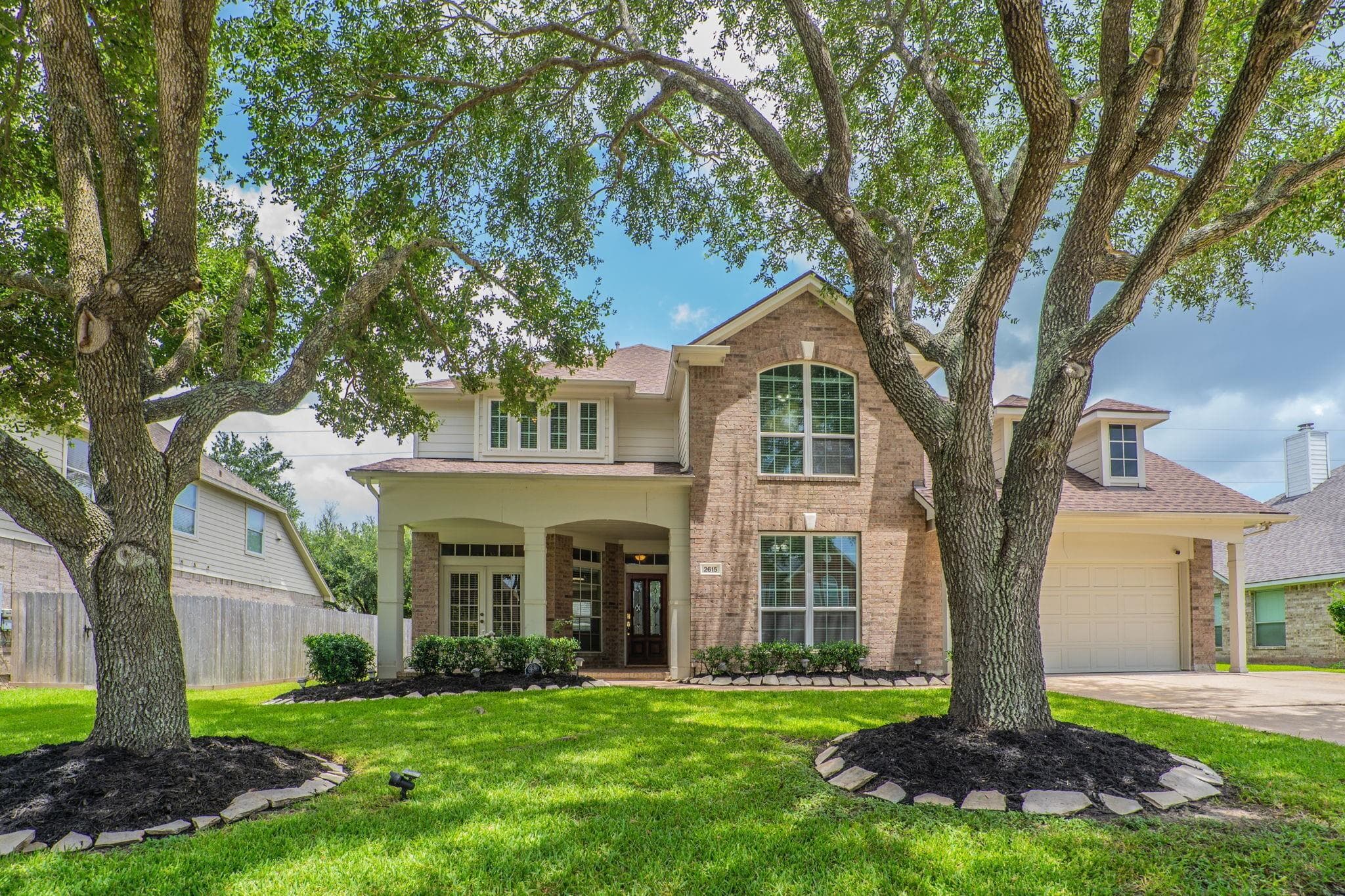 2615 Sunday House Dr