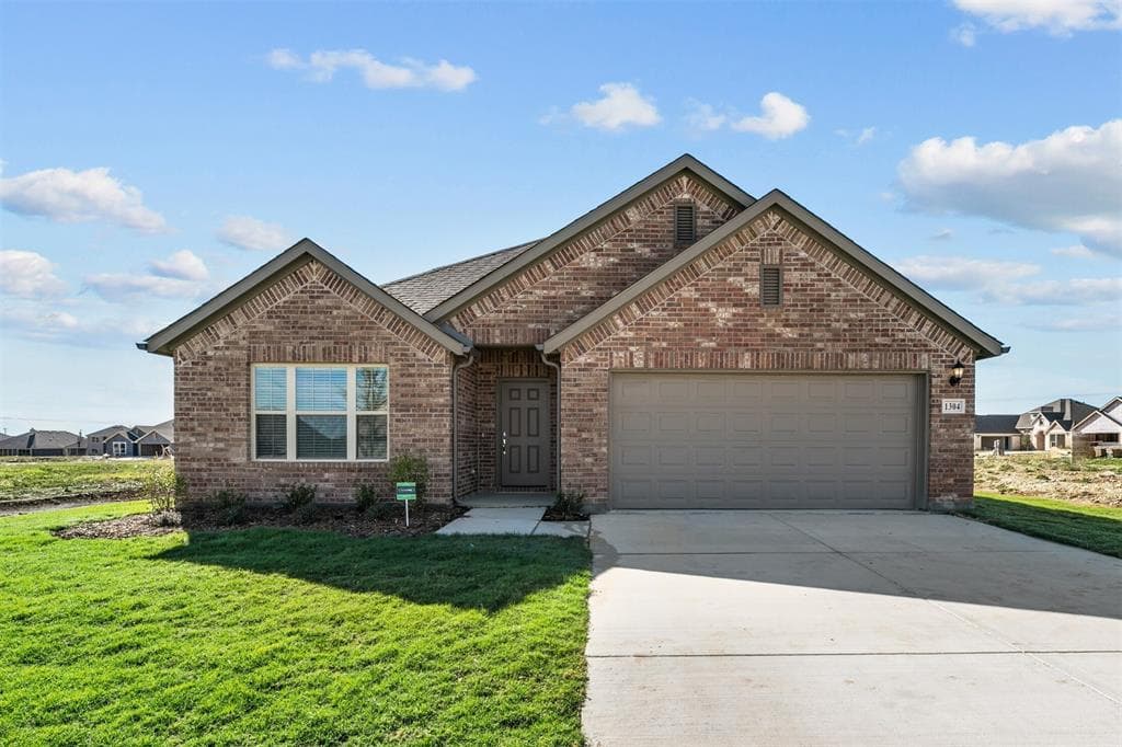 1304 Elk Ridge Dr