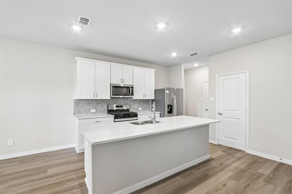 2224 Currents Rd
