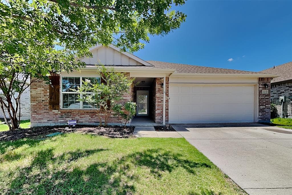 1112 Rivers Creek Ln