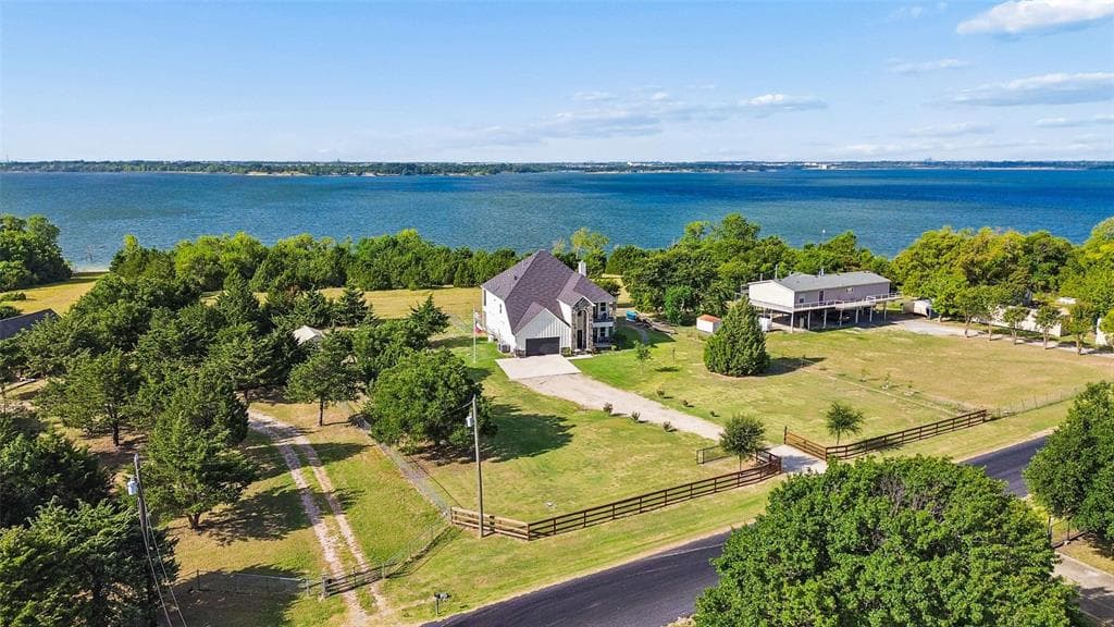8032 County Road 436