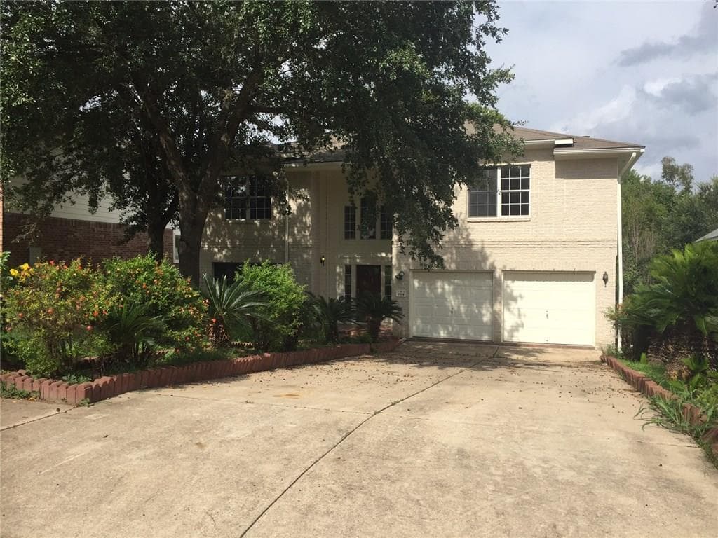 1504 Collindale Dr