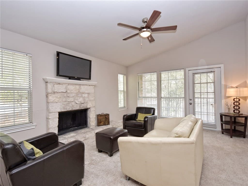 6804 N Capital Of Texas Hwy Apt 711