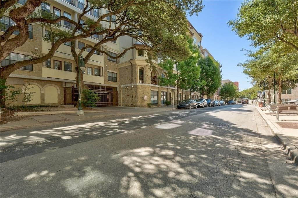 2505 San Gabriel St Apt 206