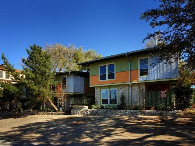 2800 Cole St Apt 209c