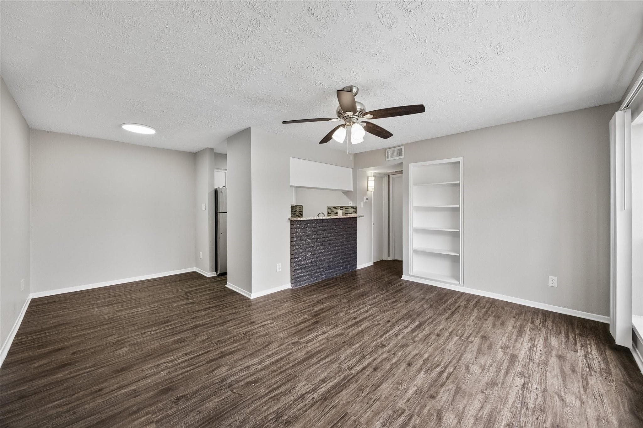 201 Emerson St Apt 20