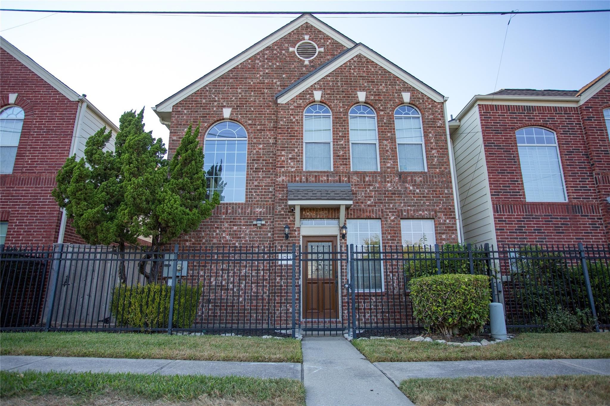 1753 Aden Dr