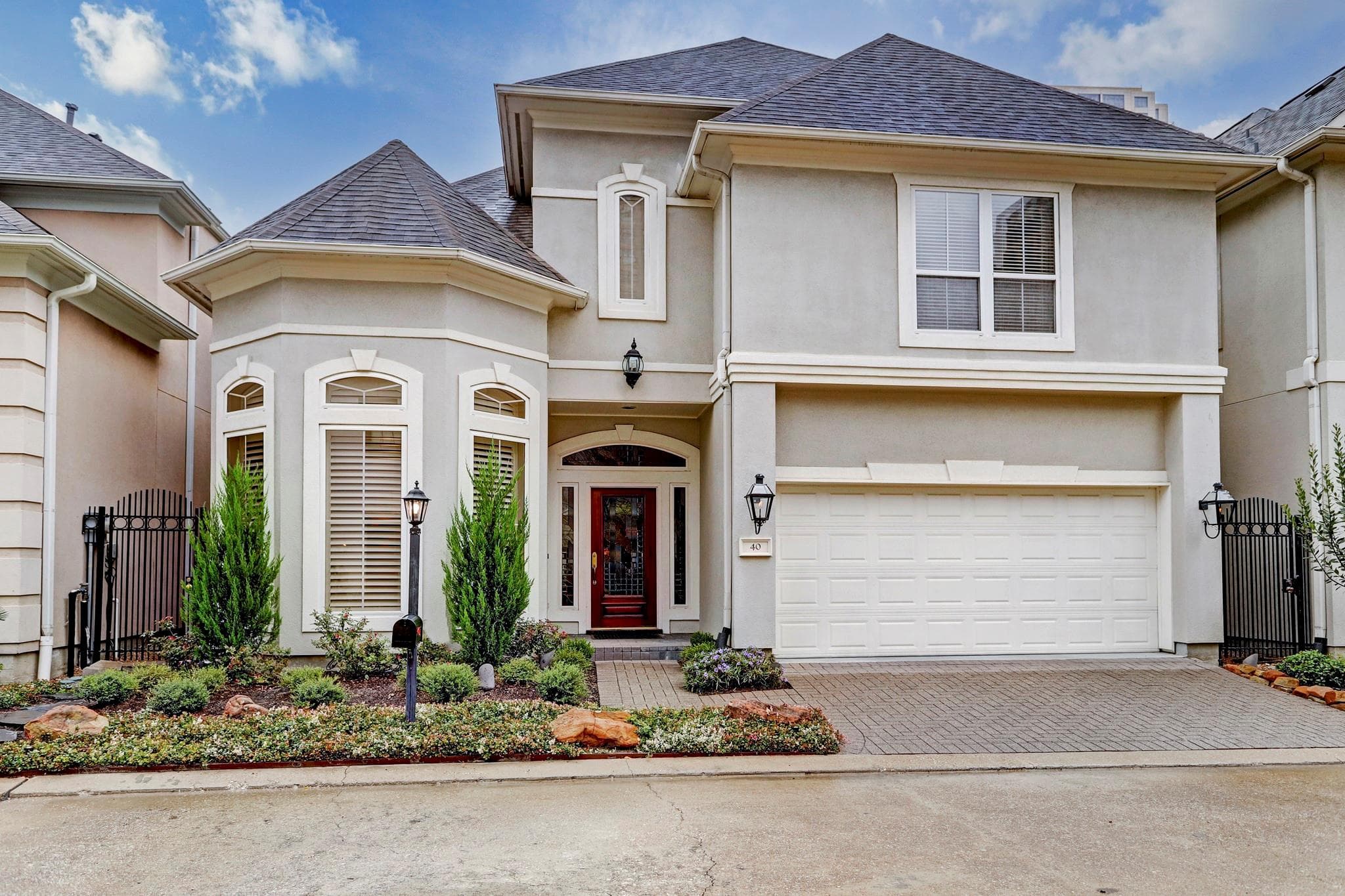40 Wynden Oaks Dr