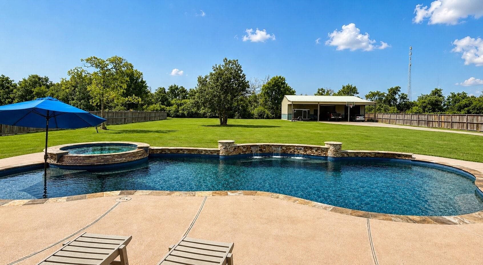 5118 Landon Ln