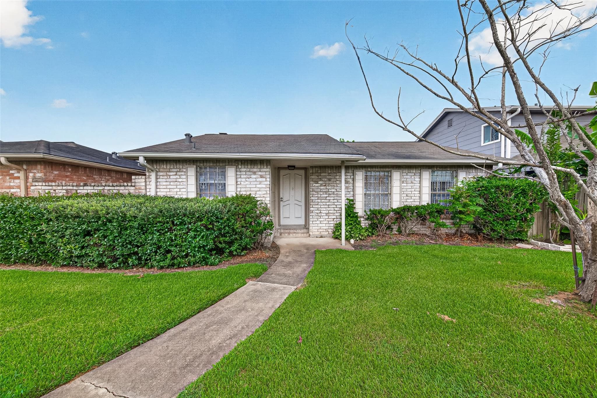 13026 Clarewood Dr