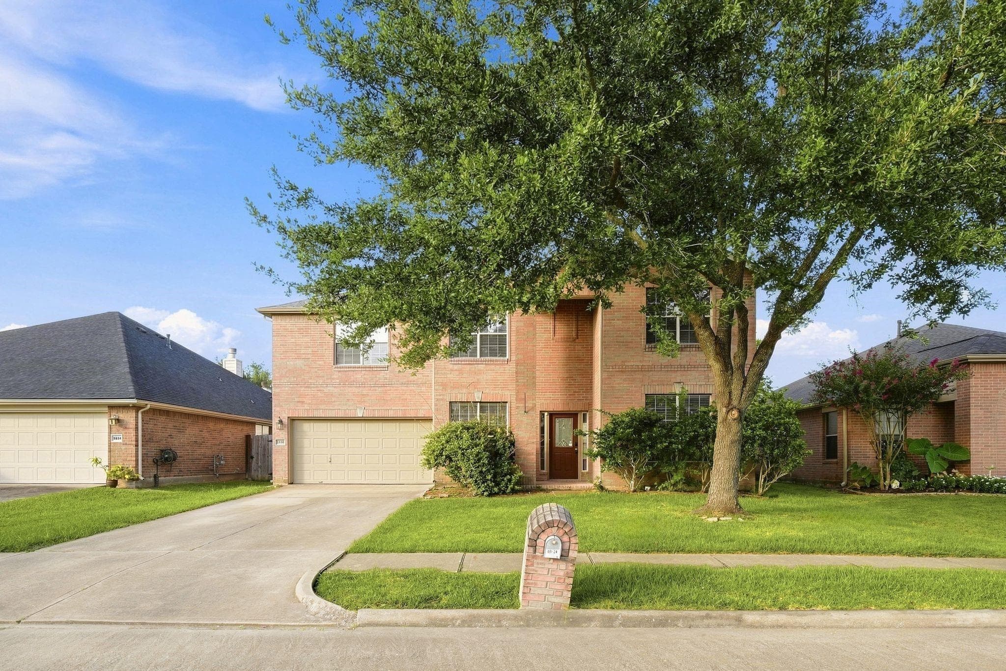 3830 Misty Falls Ln