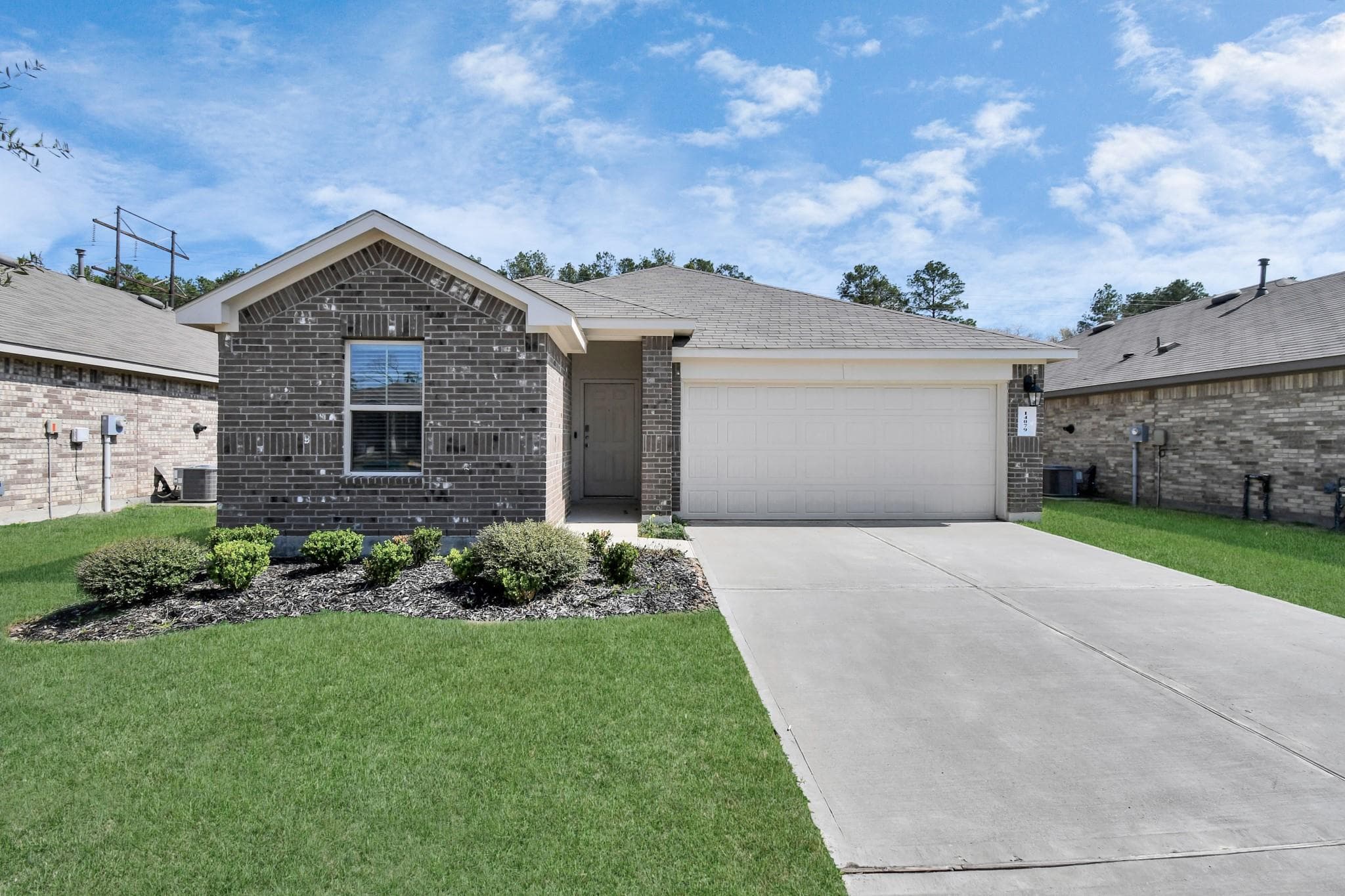 14068 Crystal Cave Ln