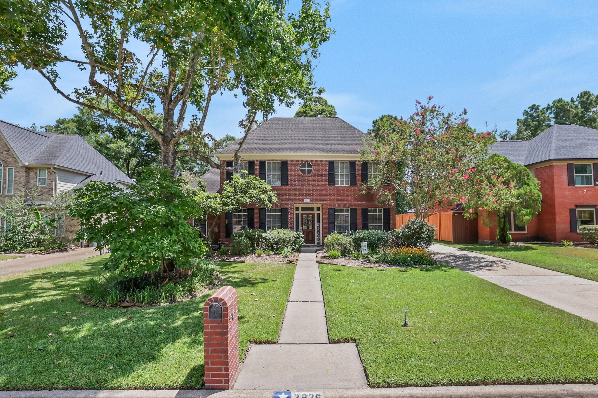3926 Brook Shadow Dr