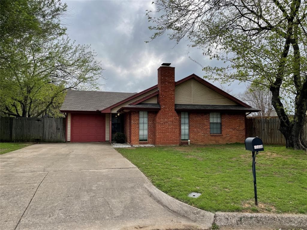 5910 Teal Ridge Dr