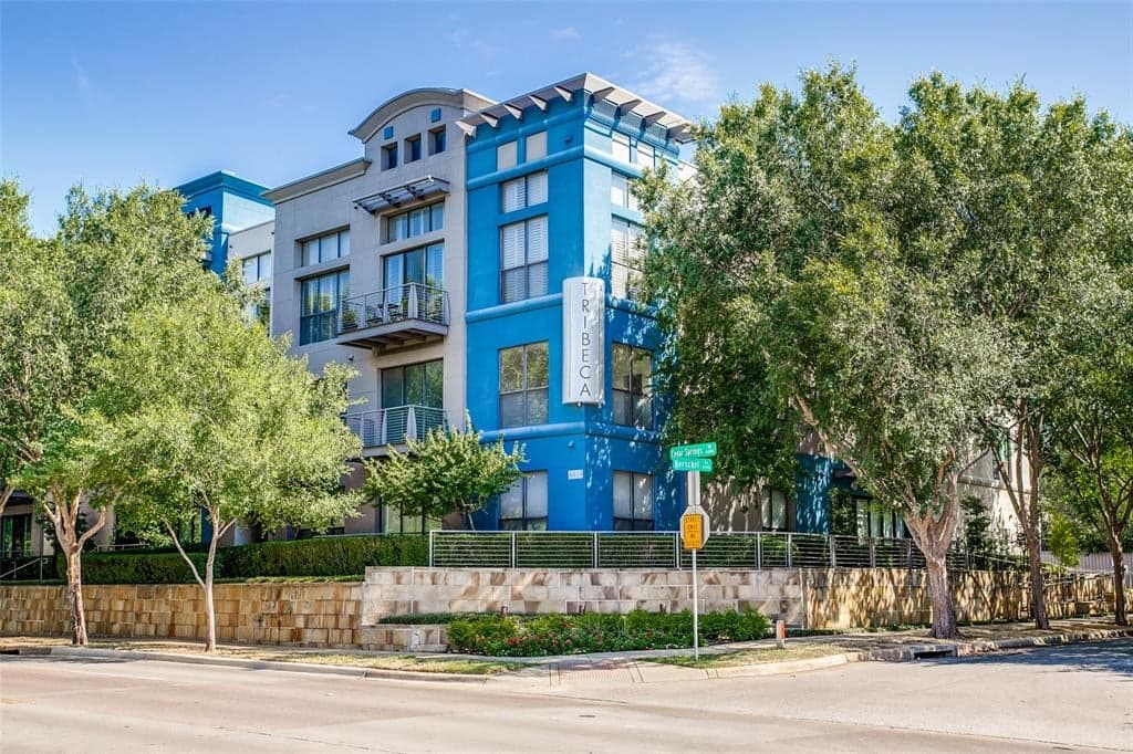 4414 Cedar Springs Rd Apt 207