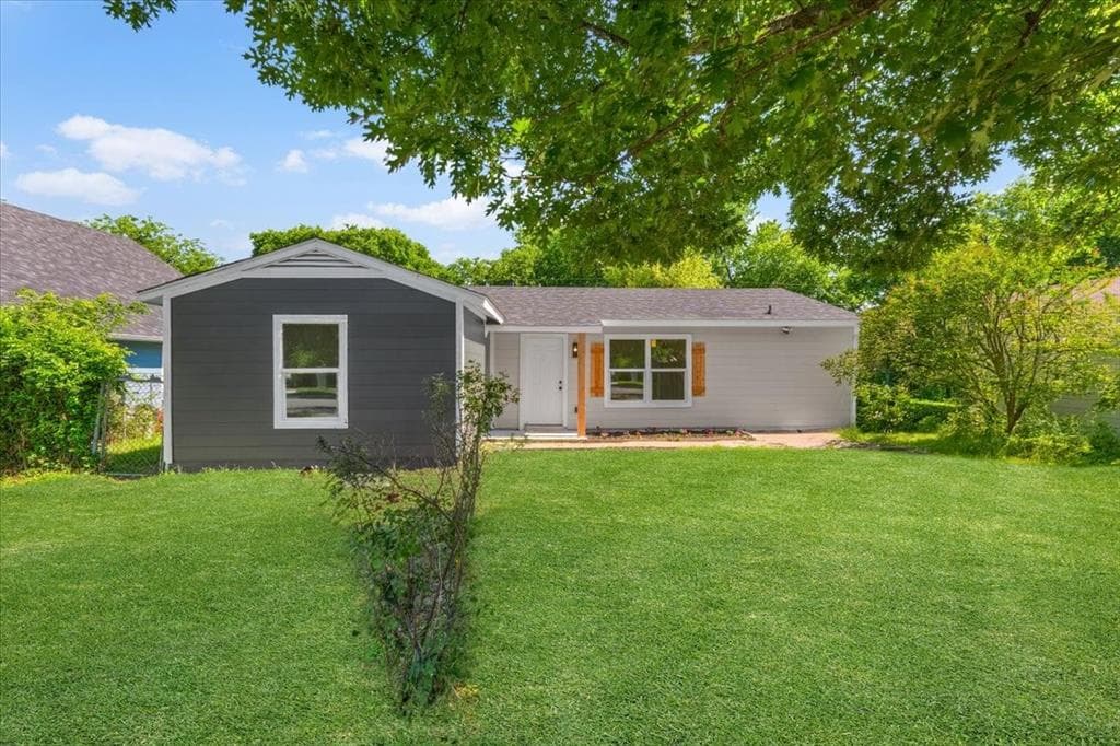 3738 Lovingood Dr