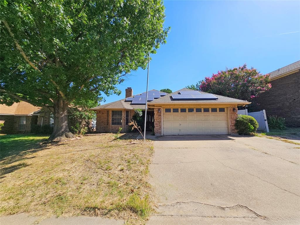 5817 Fox Hunt Dr