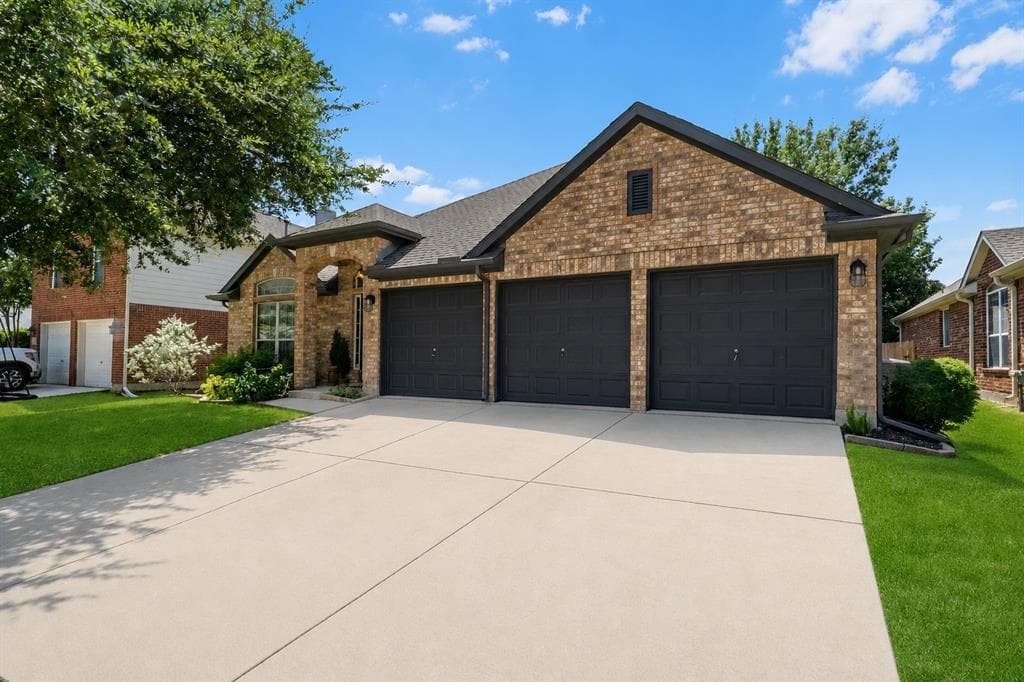 12125 Shadybrook Dr