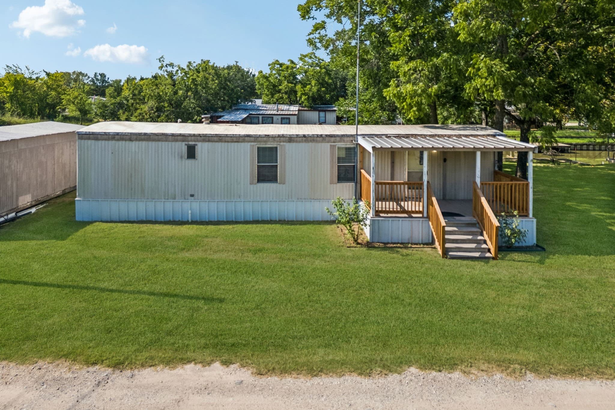 2437 Grapevine Ct
