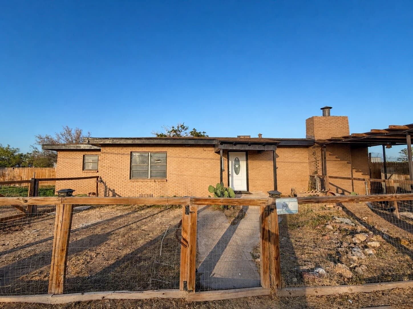 5211 Longshore Dr