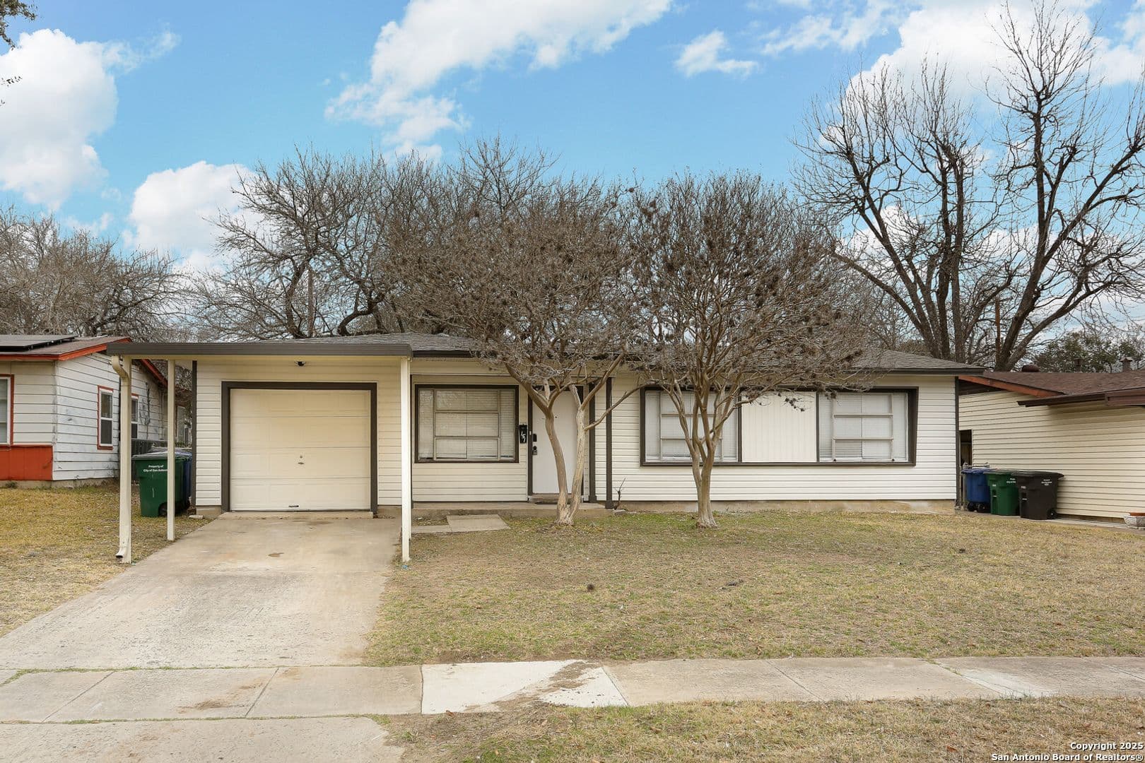 151 Pilgrim Dr