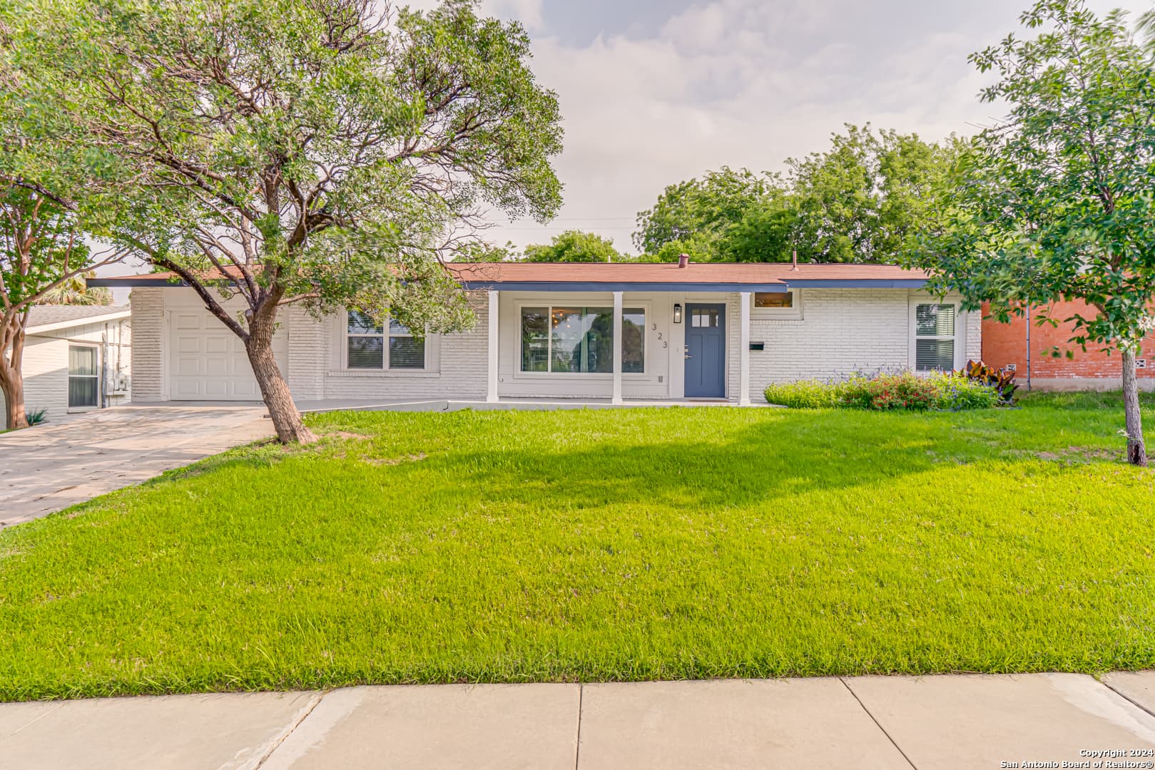 323 Senova Dr