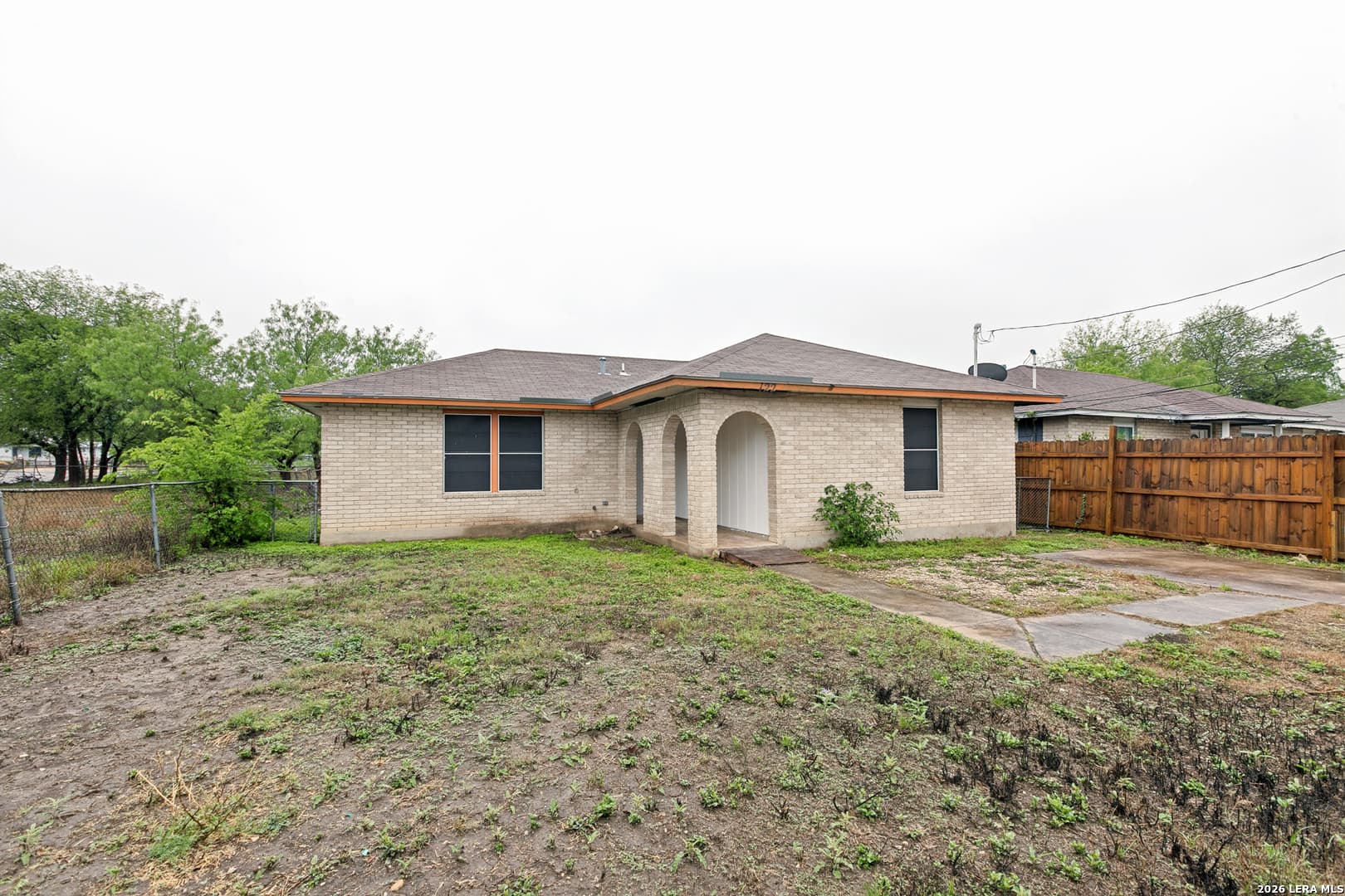 122 Surrels Ave