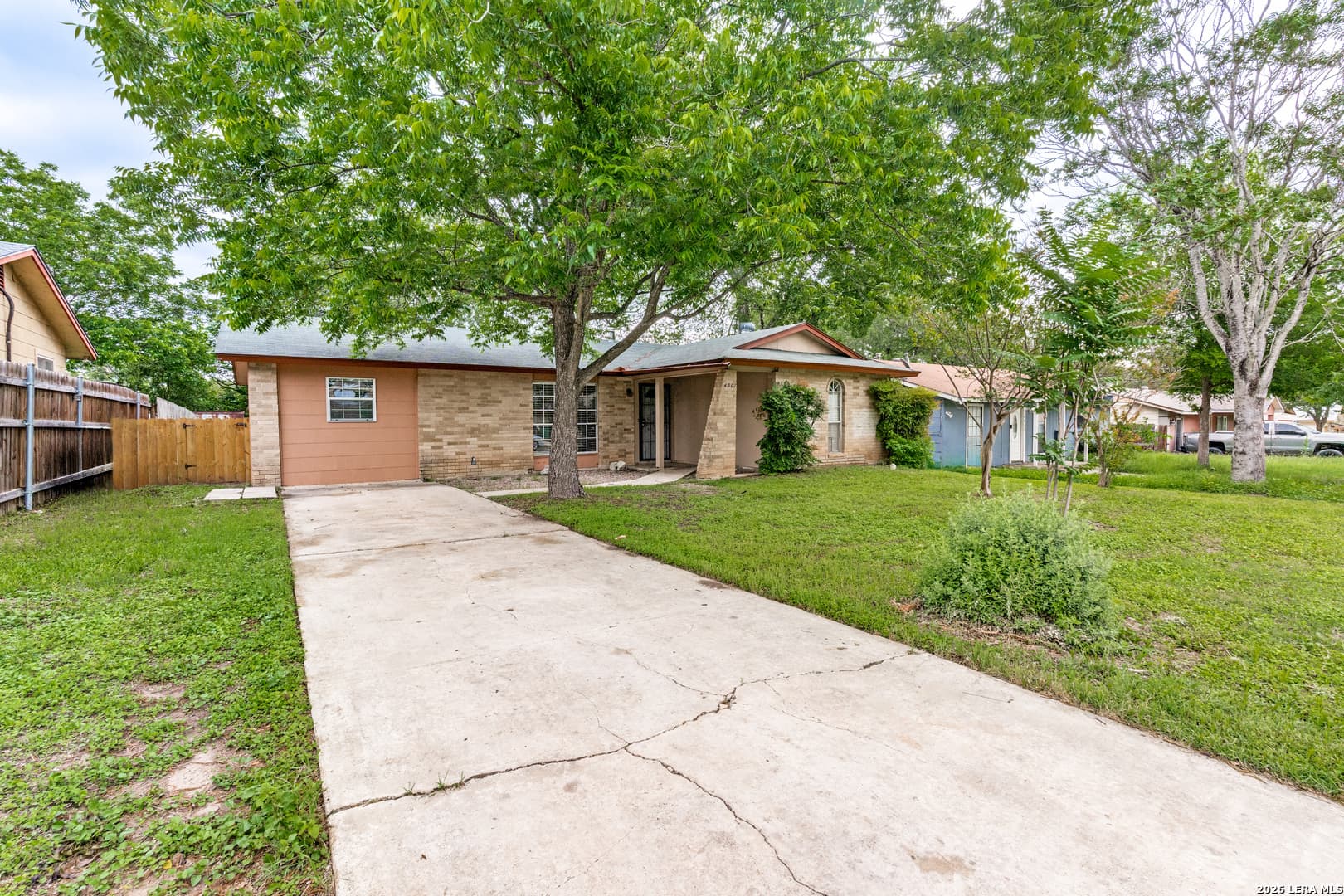 4807 Guadalajara Dr