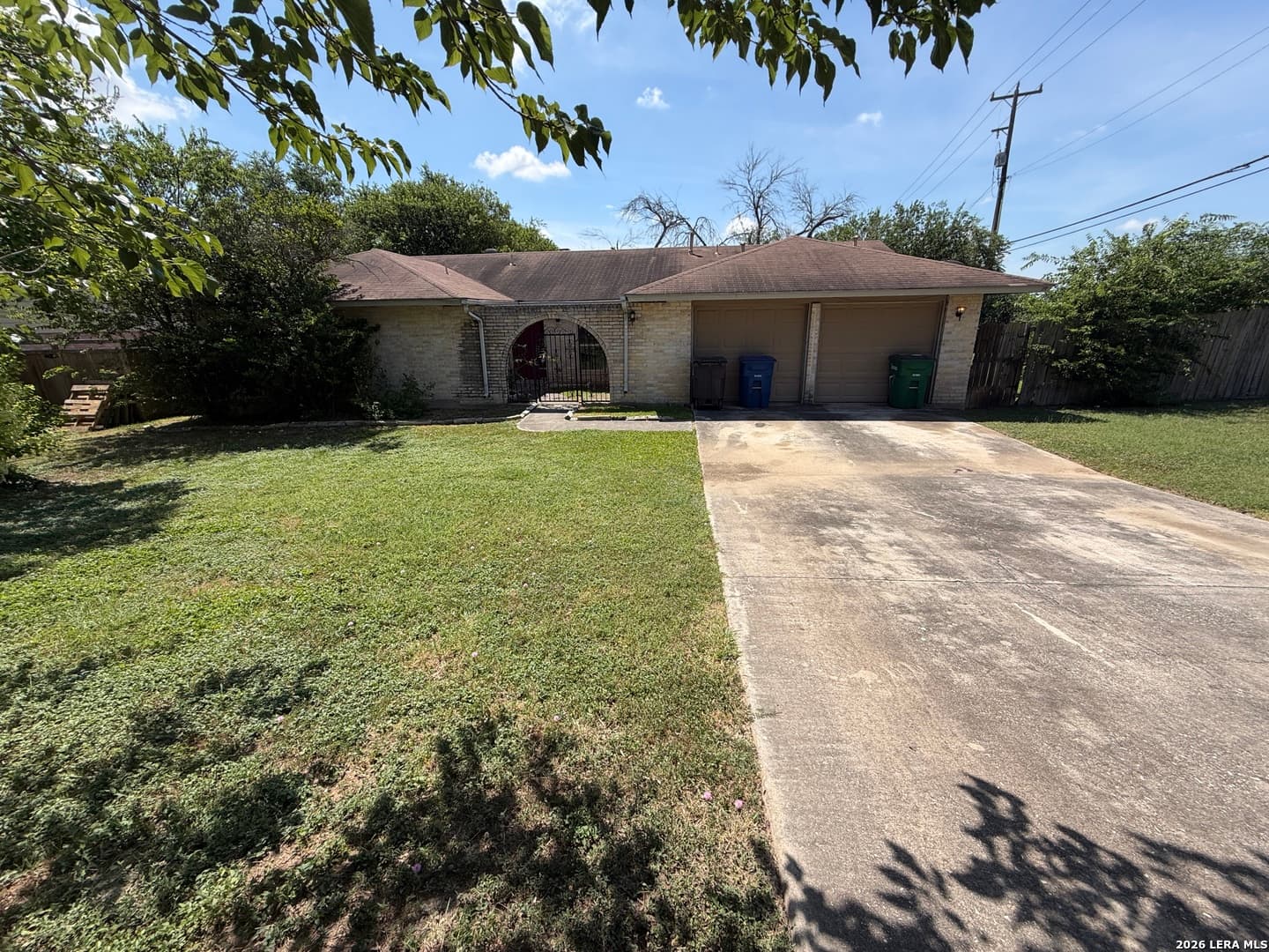 5802 Oak Country Way