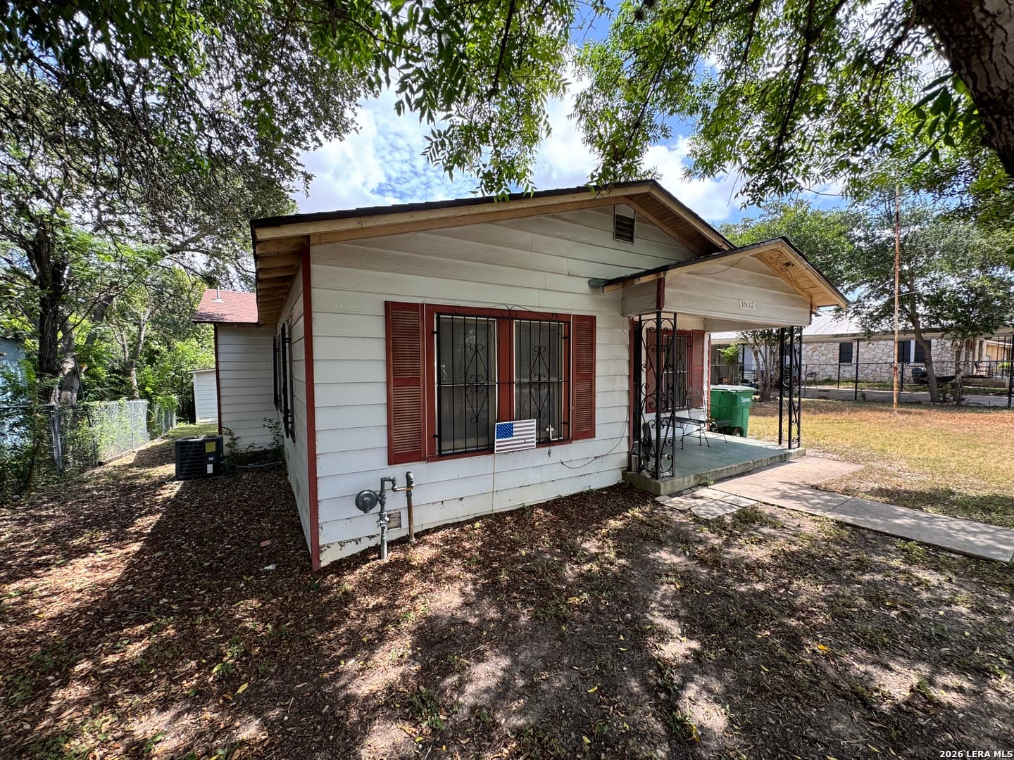 1837 E Highland Blvd
