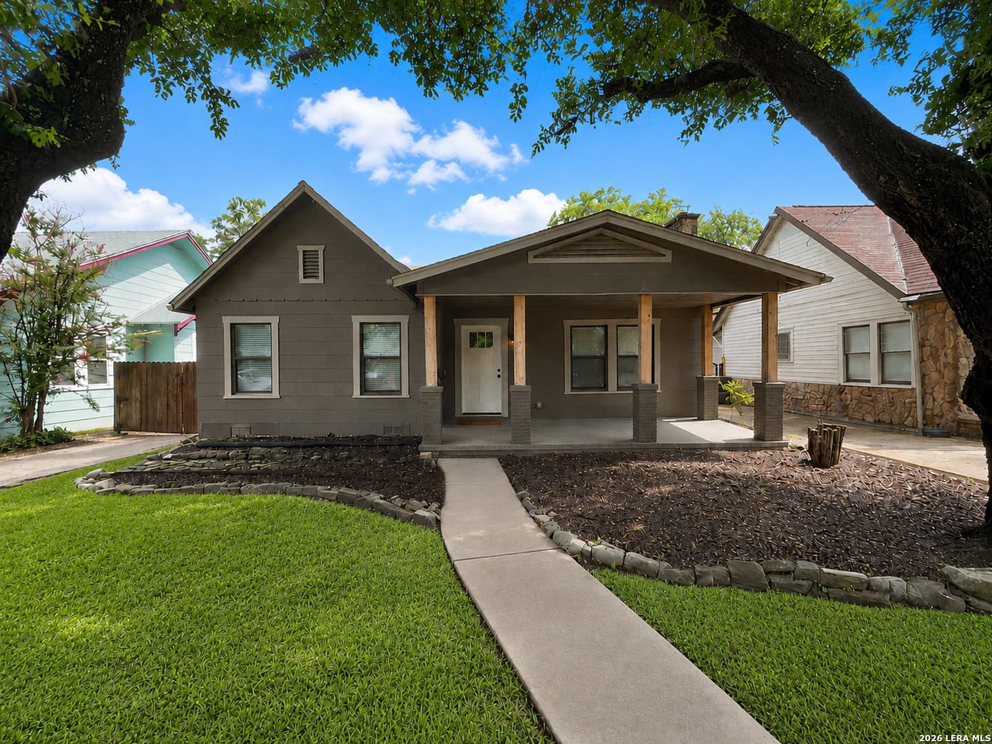 1910 W Kings Hwy