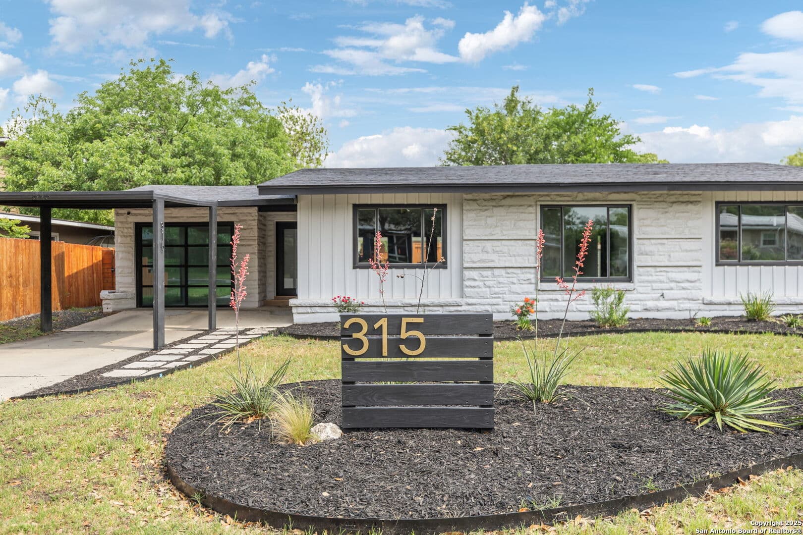 315 Ridgehaven Pl